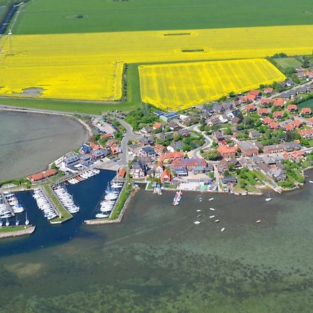 Ort Lemkenhafen Stueven 20 Apartment Fehmarn Bagian luar foto